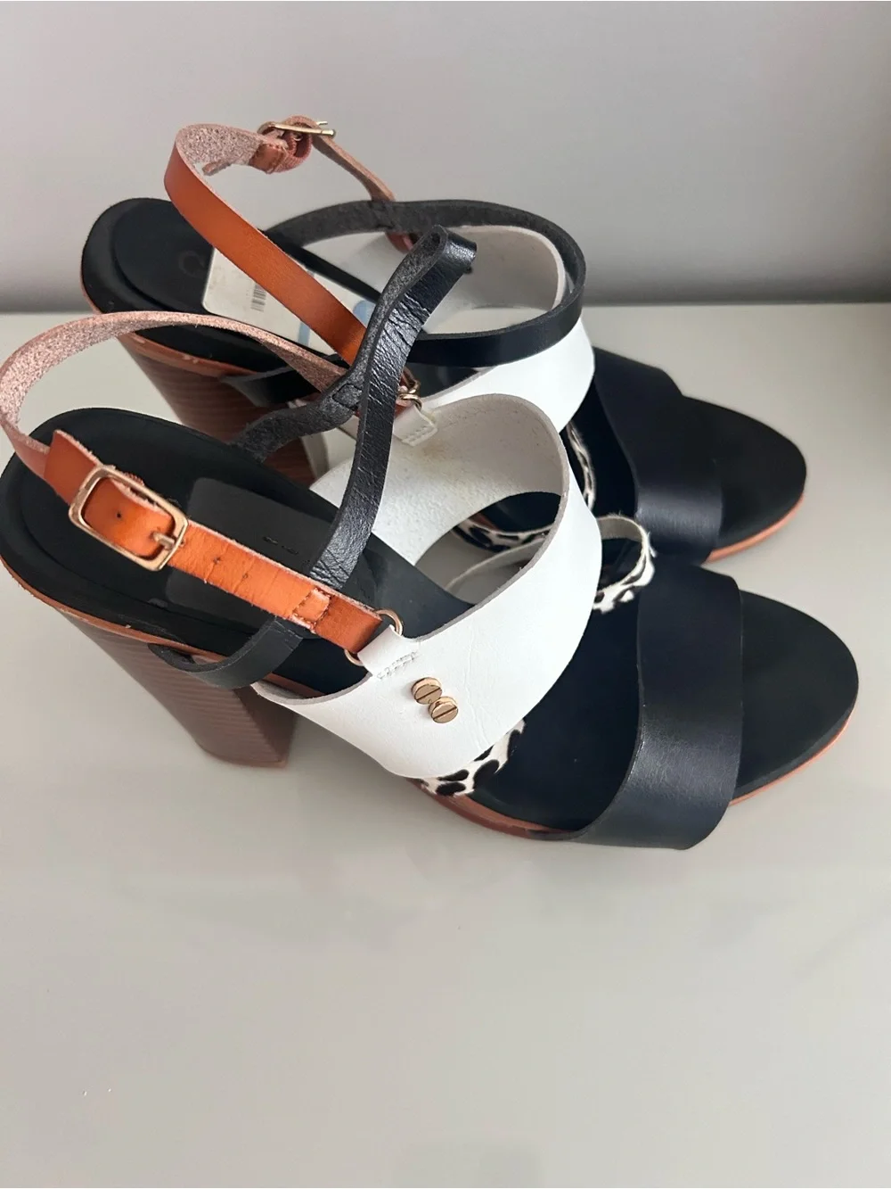 Chic Women's Mixed-Color Block Heel Sandals - White, Black & Brown